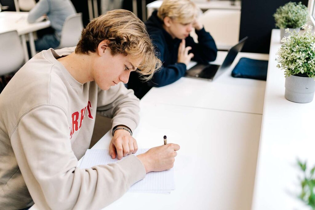 Tips-Voor-De-Brugklas
